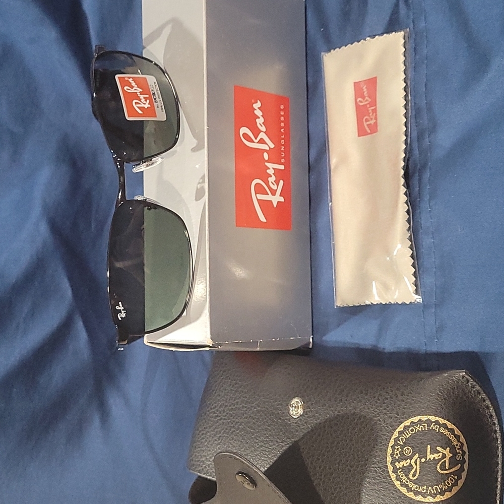 Ray-ban mens sunglasses dark greens lens